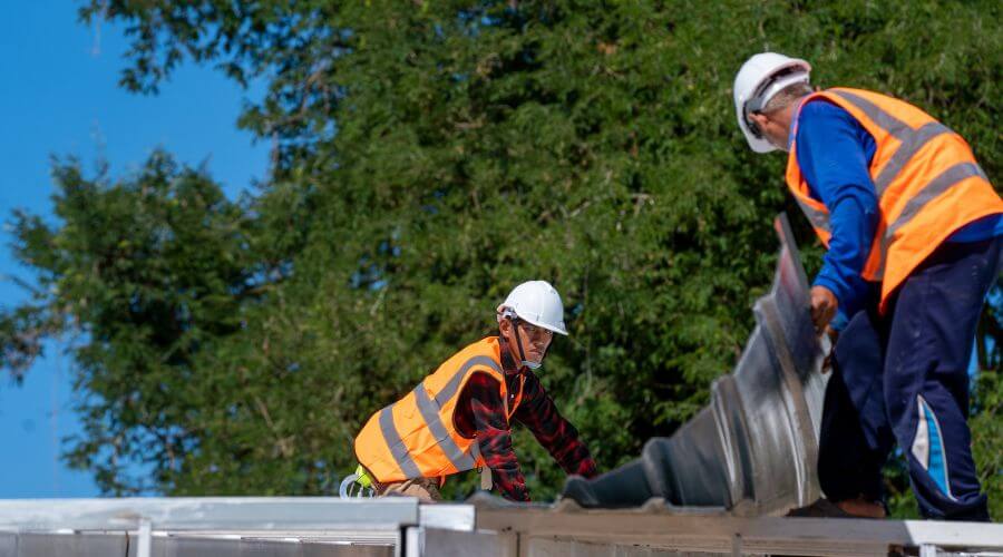 Expert Emergency Roof Repairs services in Vintondale, PA